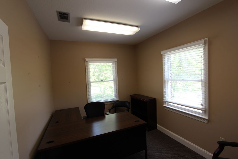 Office Space For Sale/Lease: 101 Madison Plz, Hattiesburg, MS 39402